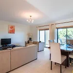 Balaia Residense Penthouse 2 Bedroom With Pool Apartment