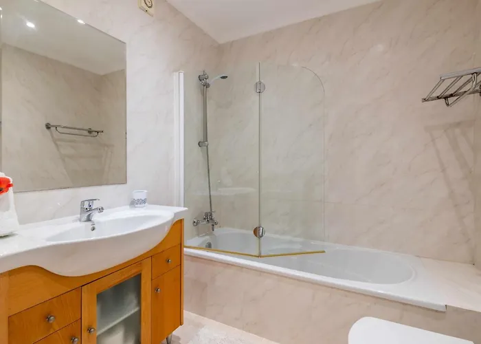 Balaia Residense Penthouse 2 Bedroom With Pool